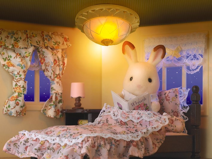 calico critters lights and curtains