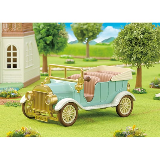 Classic Family Car - 4